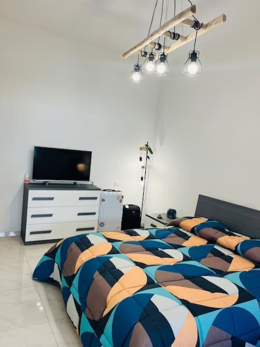 Orizzonte 5 Terre, Viale Italia 221 - Partenza Battelli 5 Terre La Spezia Exterior foto